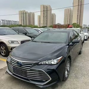 March 2021 Toyota Avalon Hybrid 2.5L Luxury Edition