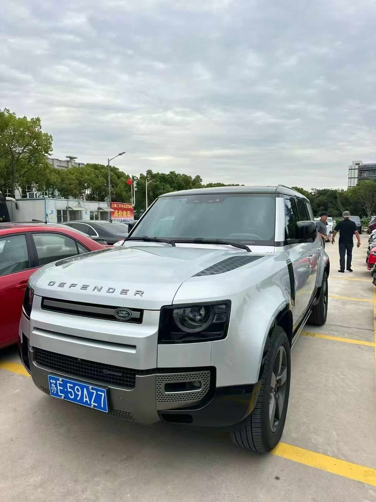March 2023 Land Rover Defender 110 P400 HSE